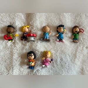 Just Play Peanuts Collector Figurines (7 Pack)